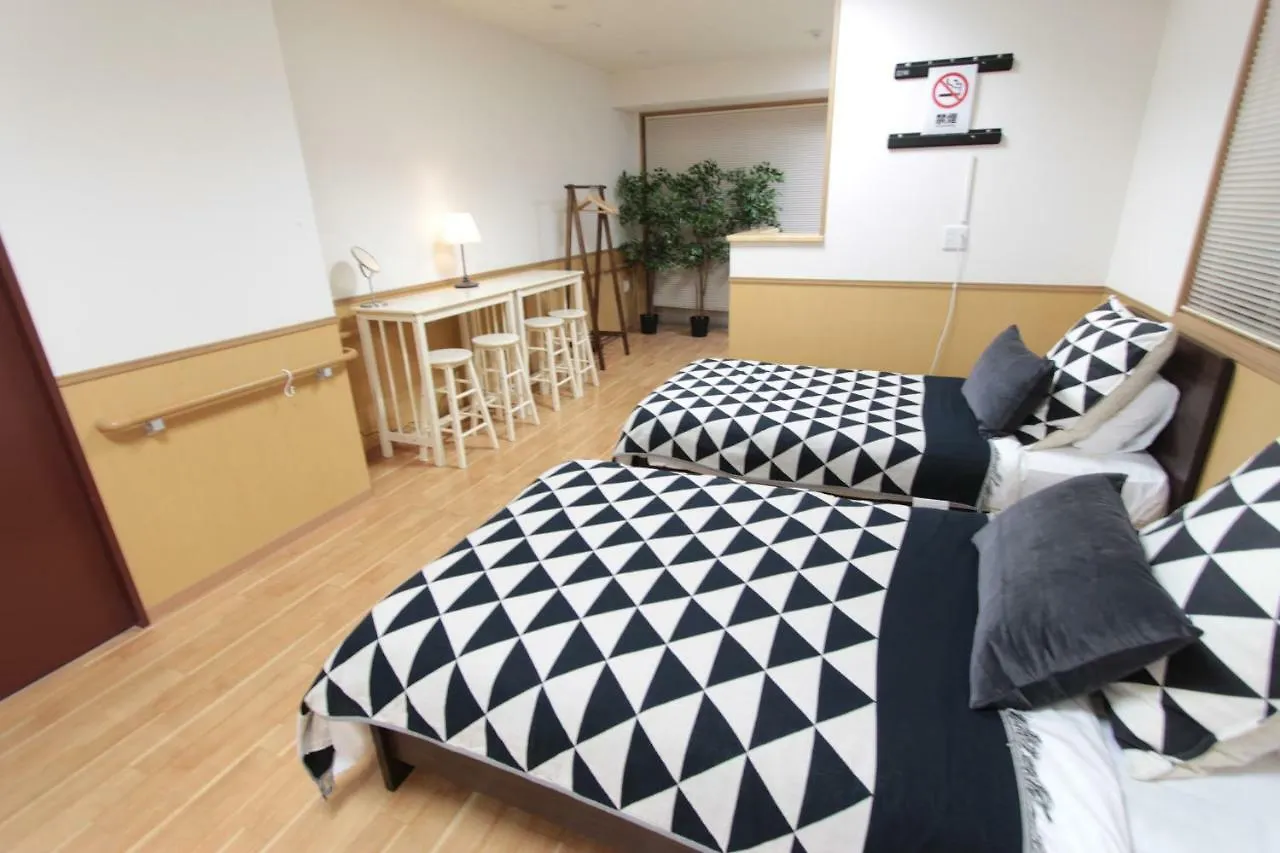 Hifumien Tenmabashi Apartment Osaka 0*,